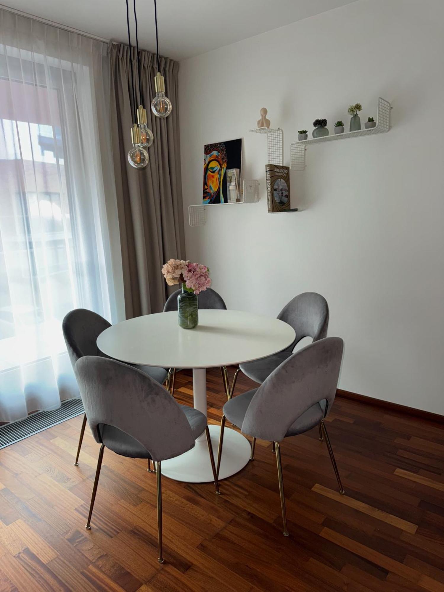 Apartman Palma - 15 Min Od Centra Prahy Prague Ngoại thất bức ảnh