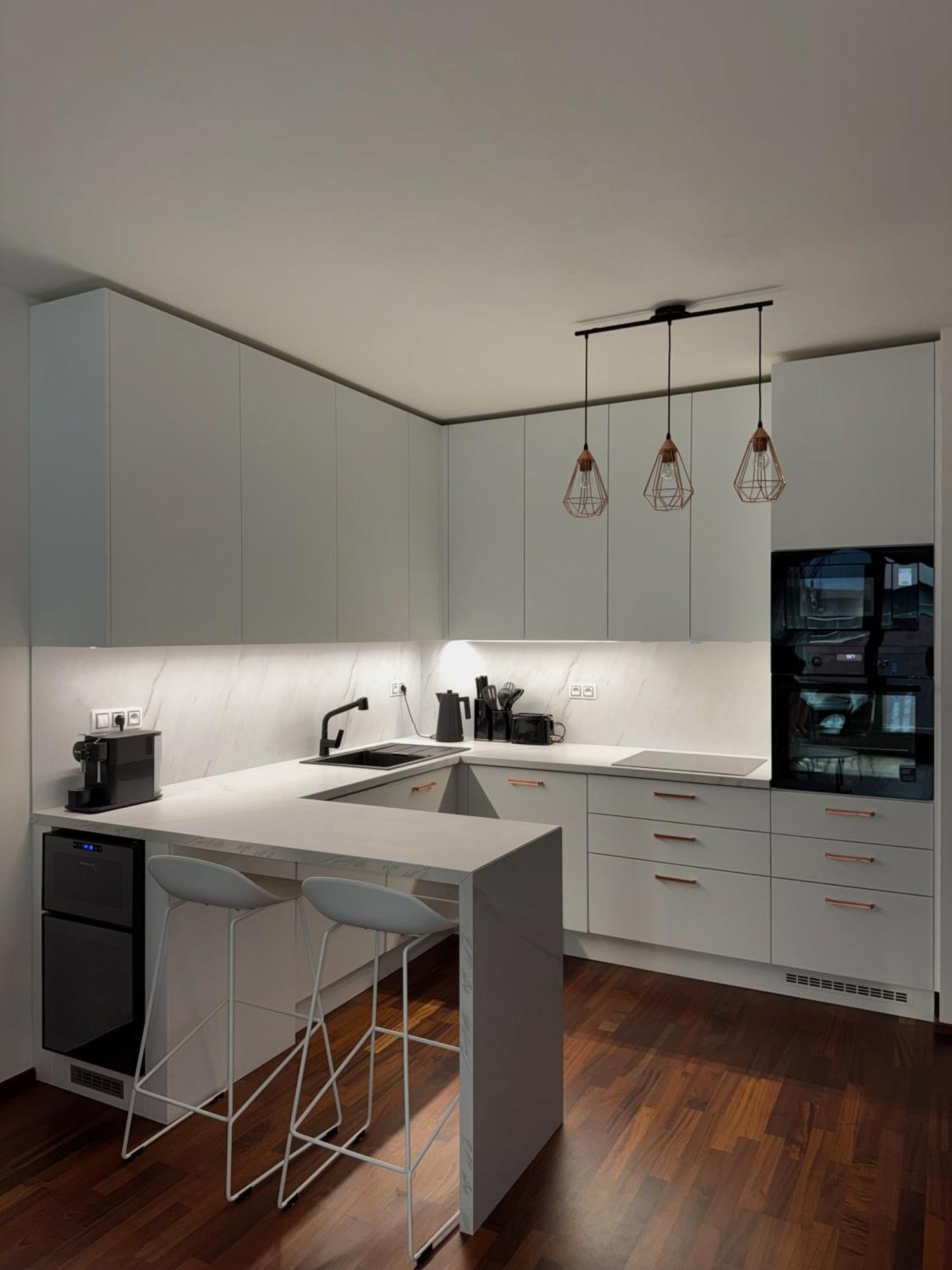 Apartman Palma - 15 Min Od Centra Prahy Prague Ngoại thất bức ảnh